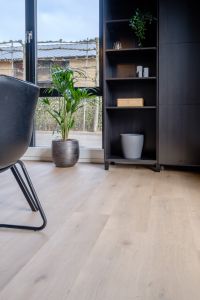 Belakos Attico 830